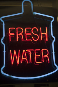 neon sign - water available